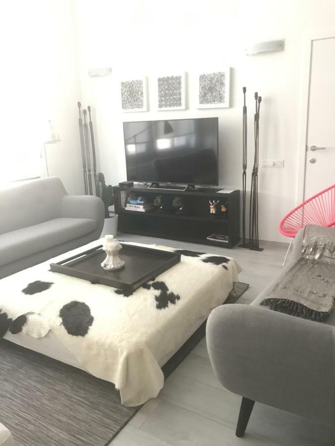 Les Lofts De Styliste Aparthotel Saint-Gilles Luaran gambar