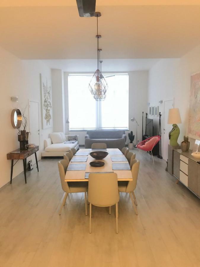Les Lofts De Styliste Aparthotel Saint-Gilles Luaran gambar
