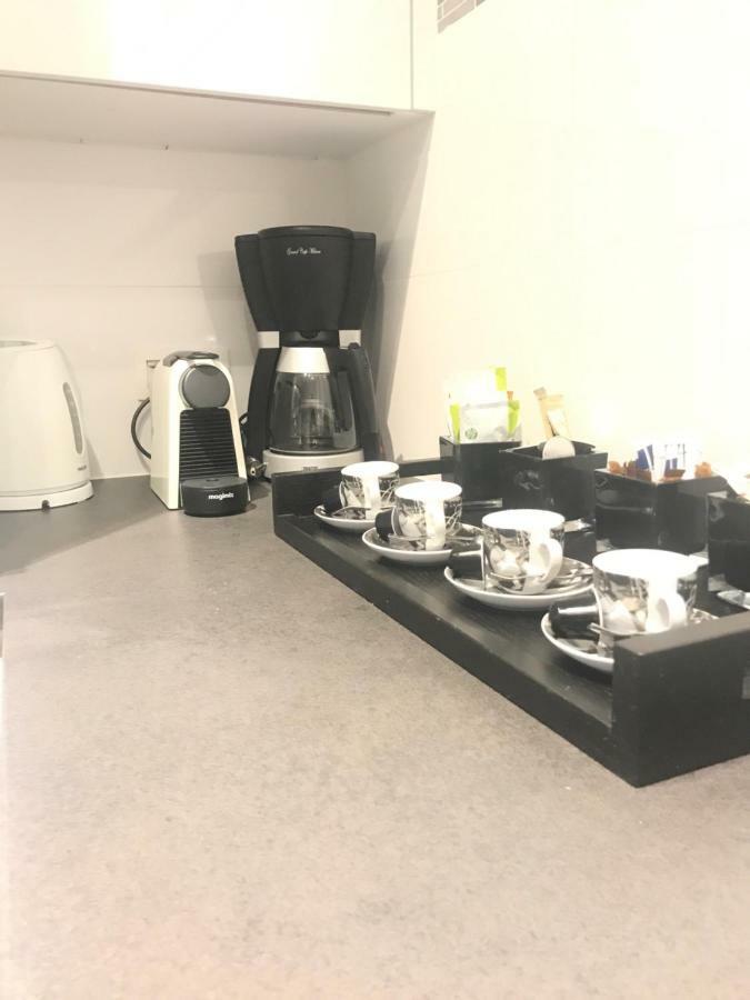 Les Lofts De Styliste Aparthotel Saint-Gilles Luaran gambar
